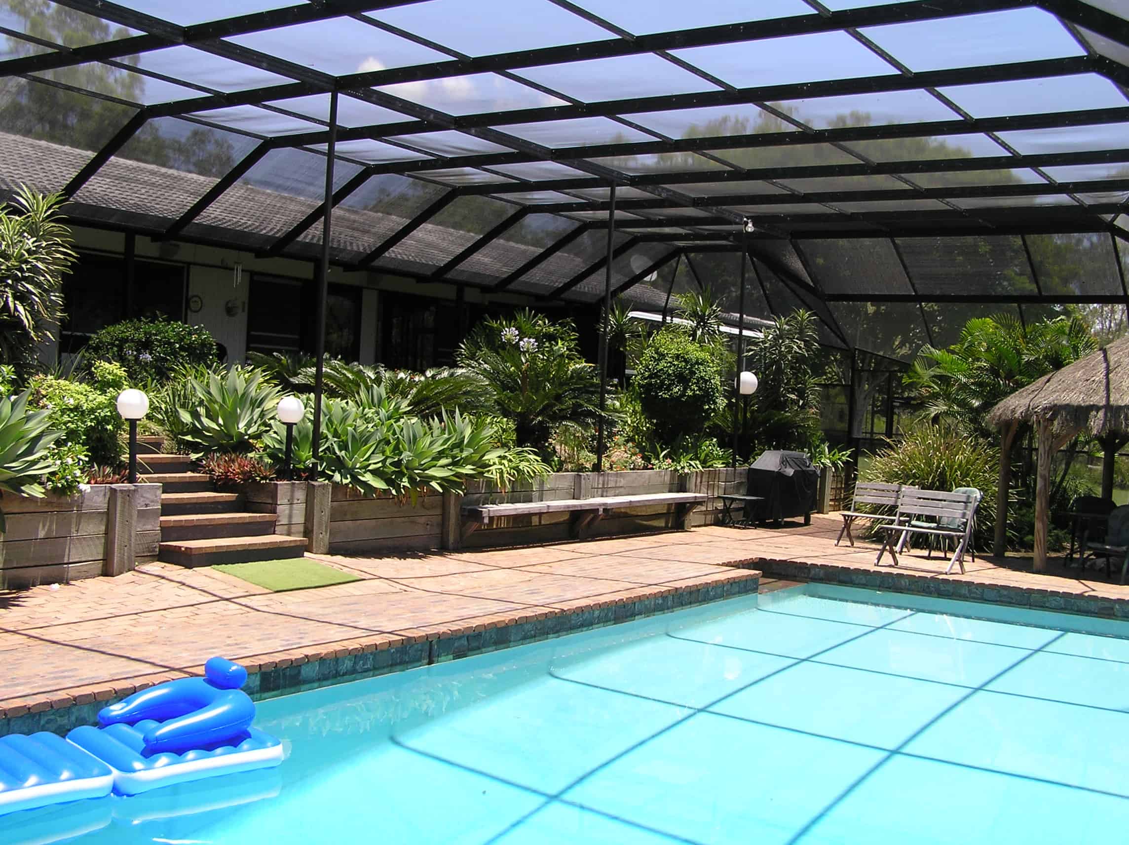 HV Aluminium Florida Pool Enclosure